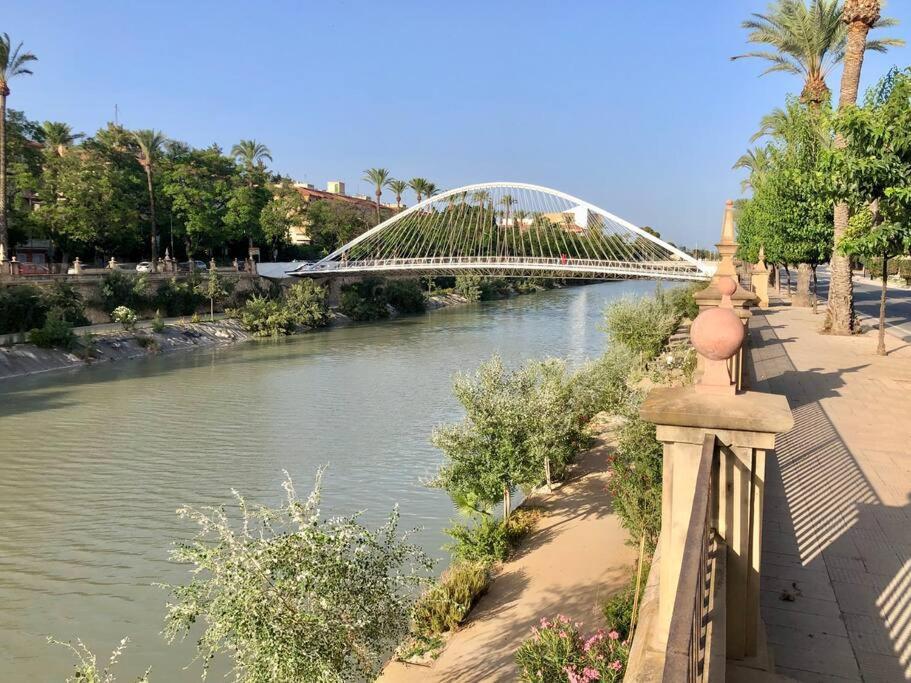 Apartamento Centrico Con Plaza De Garaje Y Piscina Múrcia Exterior foto