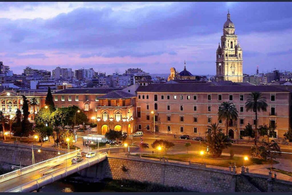 Apartamento Centrico Con Plaza De Garaje Y Piscina Múrcia Exterior foto