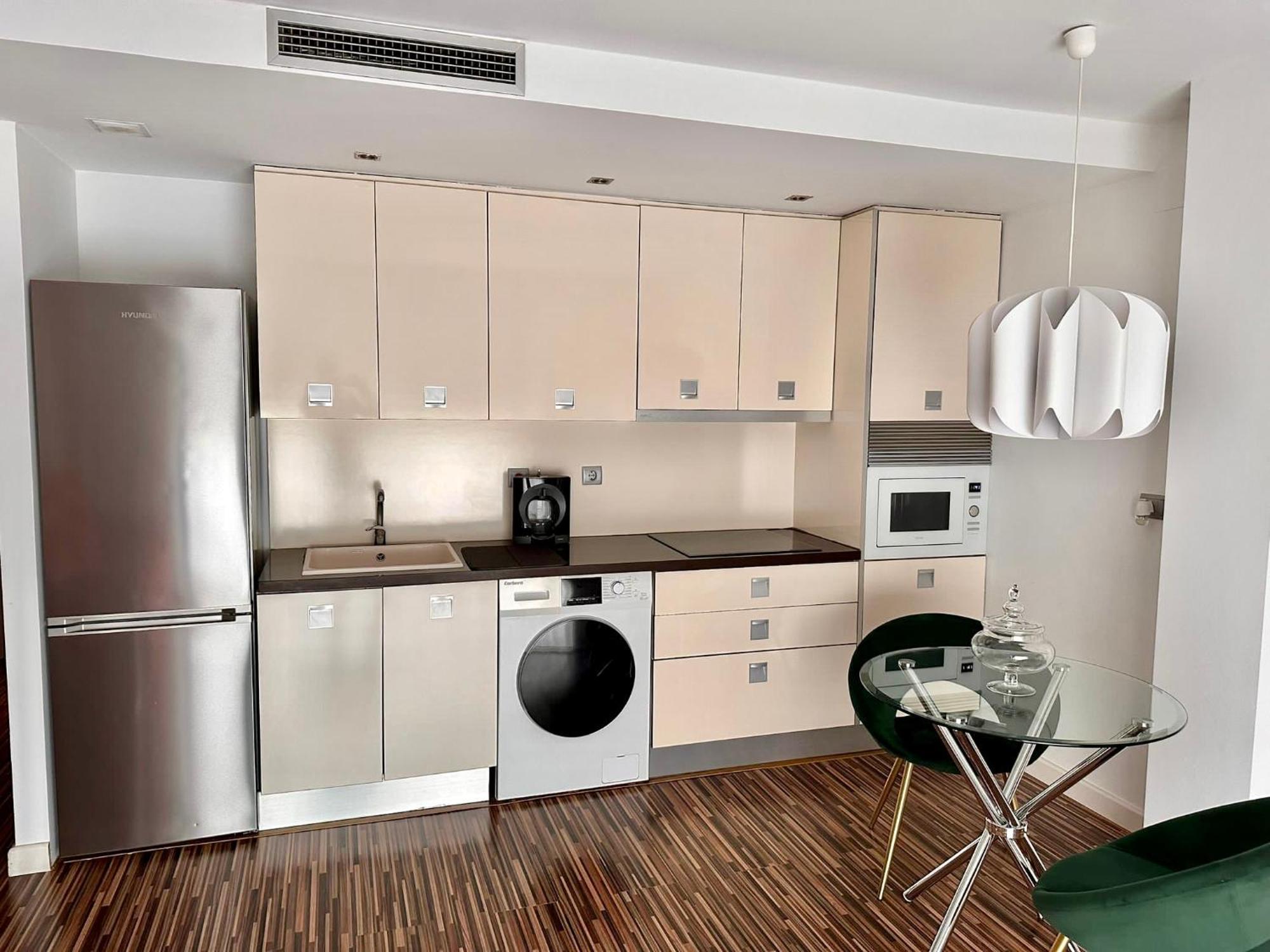 Apartamento Centrico Con Plaza De Garaje Y Piscina Múrcia Exterior foto